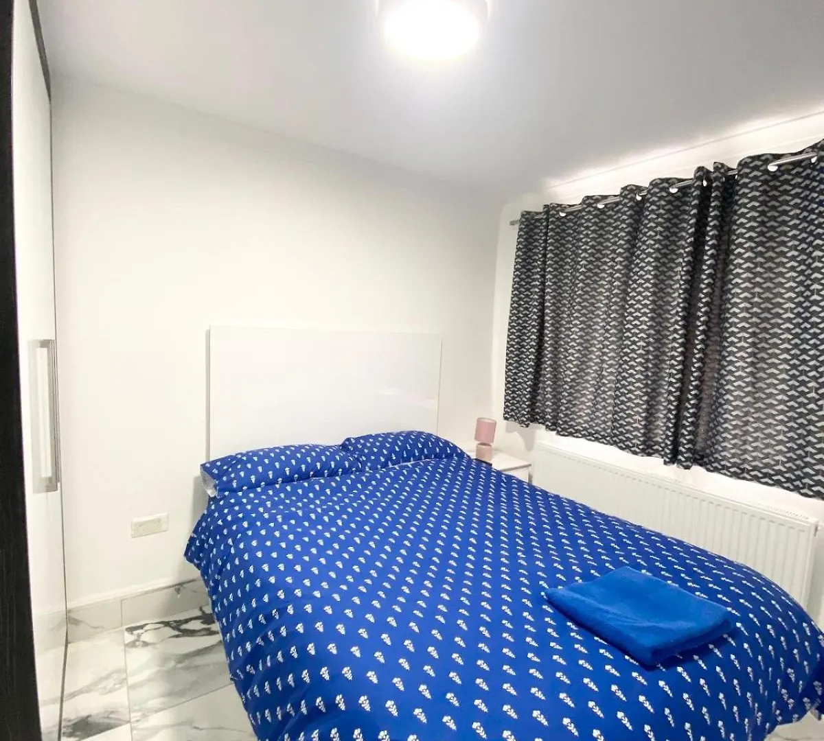 The Royal Boutique Kensington Lodge By London , Sleep 11